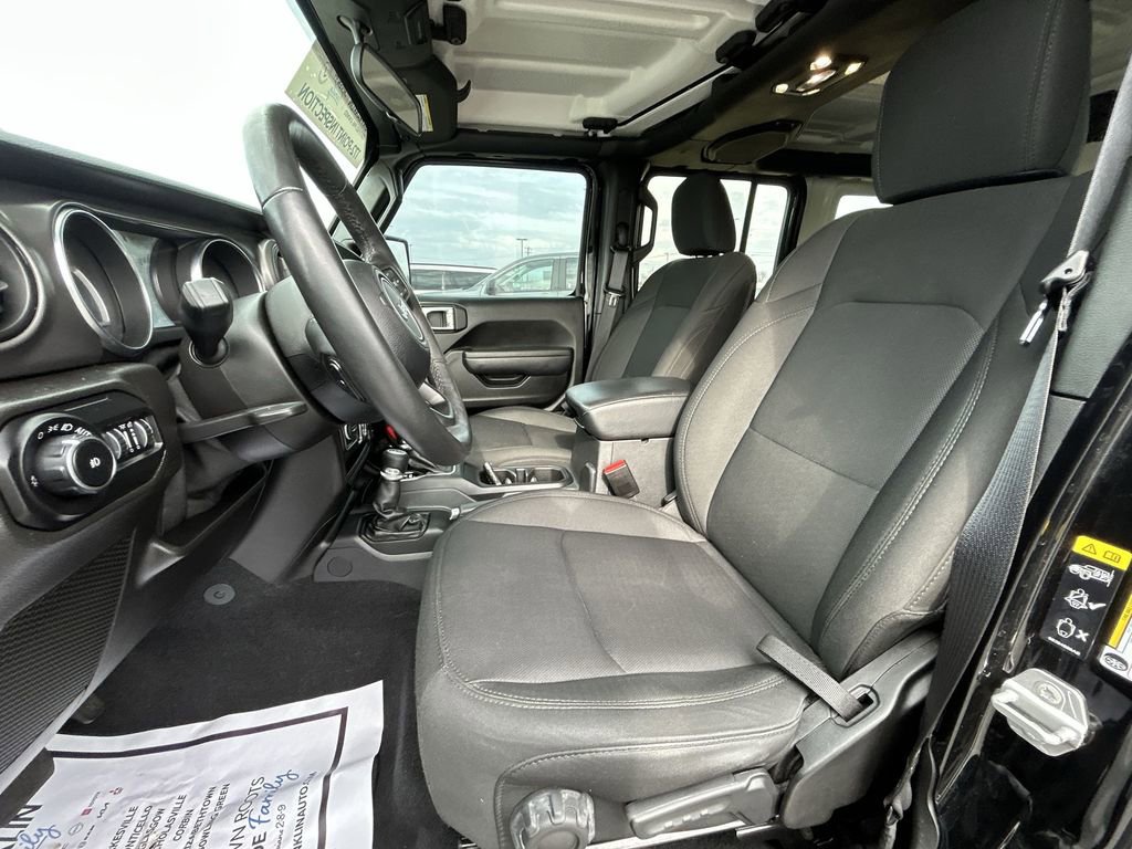 Used 2021 Jeep Wrangler Unlimited Sport image 17