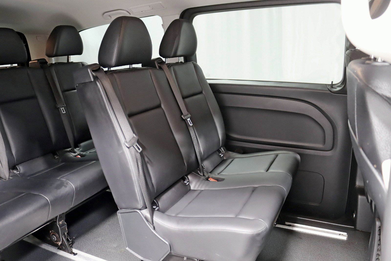 Used 2020 Mercedes-Benz Metris Passenger w/ Premium Safety Package image 24