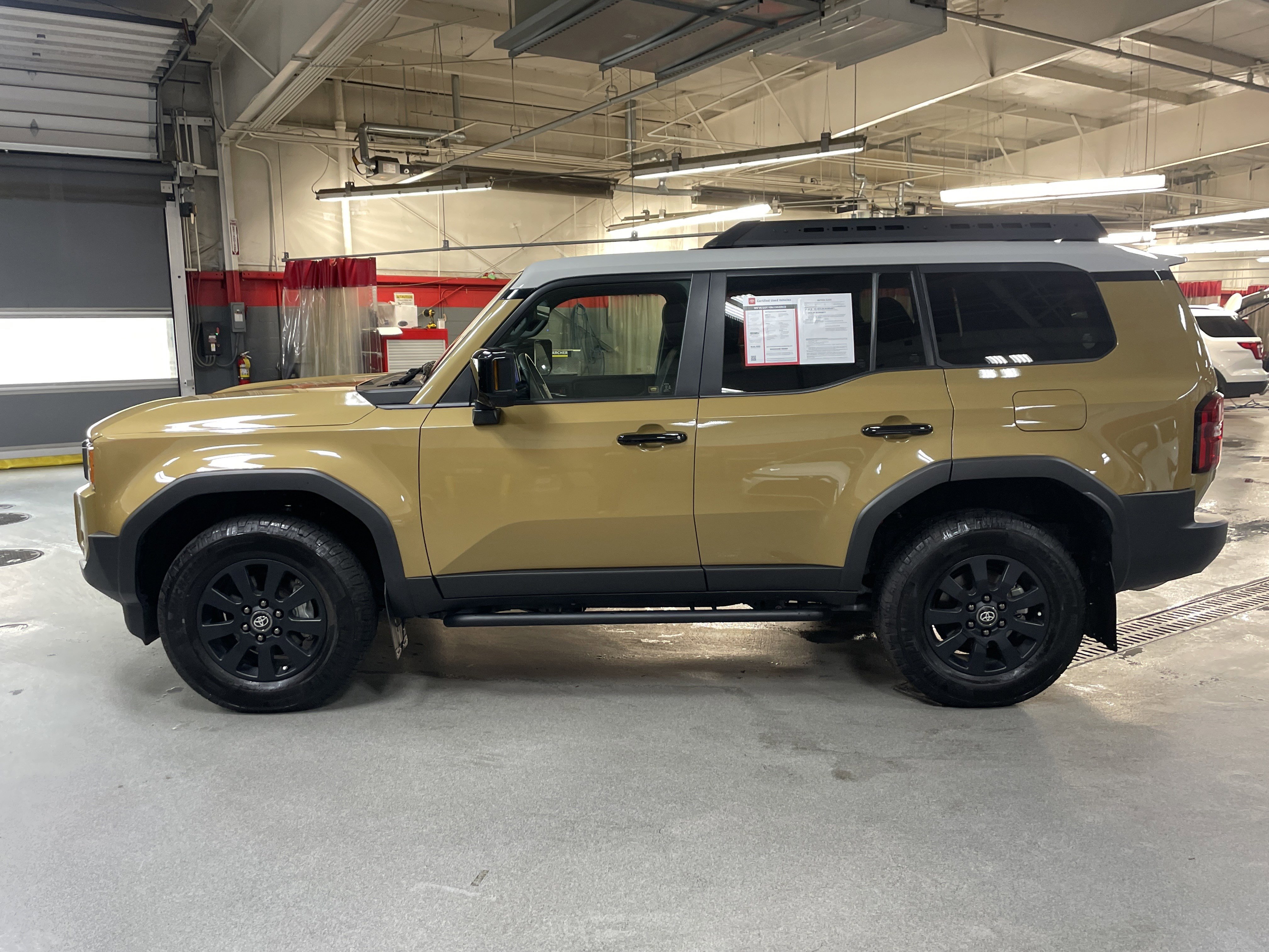 Used 2024 Toyota Land Cruiser image 7