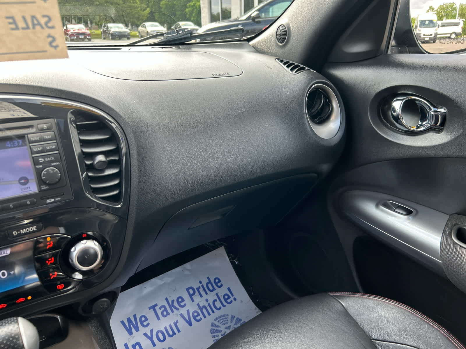 Used 2011 Nissan Juke SL AWD/4WD image 18