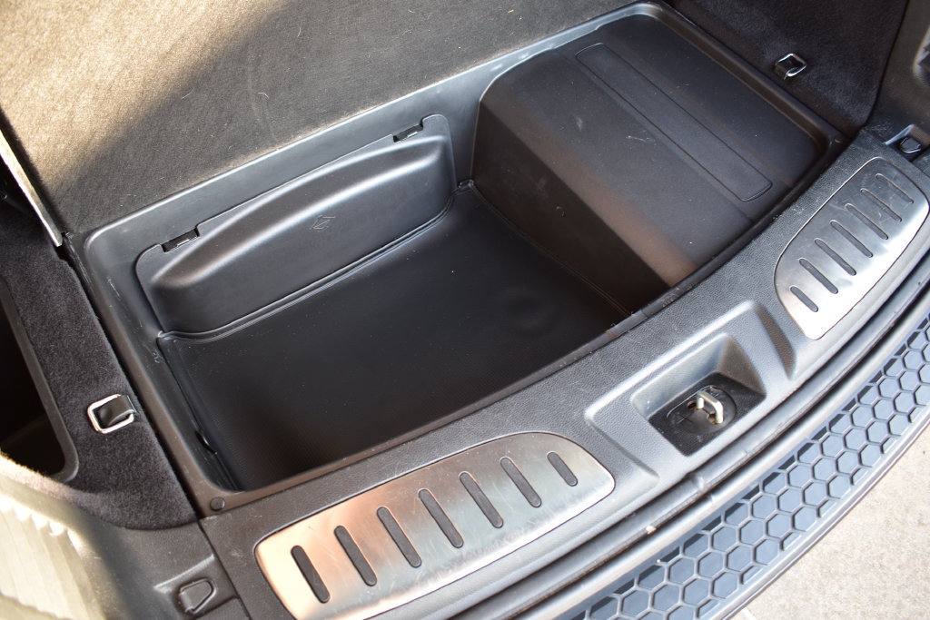 Used 2017 Dodge Durango Citadel RWD image 34