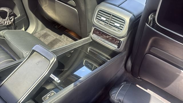 Certified 2024 Mercedes-Benz Maybach GLS 600 4MATIC image 22