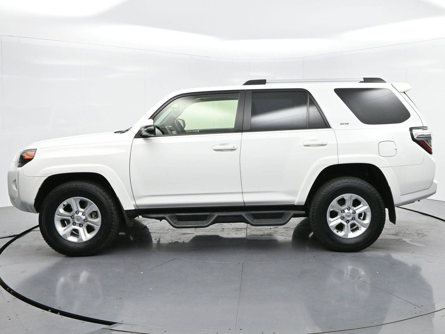 Used 2023 Toyota 4Runner SR5 Premium w/ Moonroof Package image 4