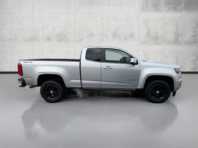 Used 2017 Chevrolet Colorado LT w/ LT Convenience Package image 4