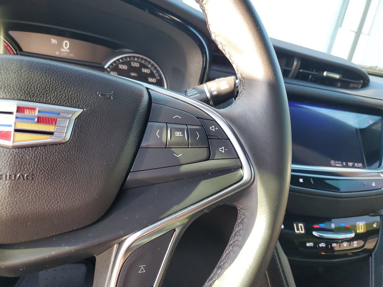 Used 2023 Cadillac XT5 Luxury FWD image 27