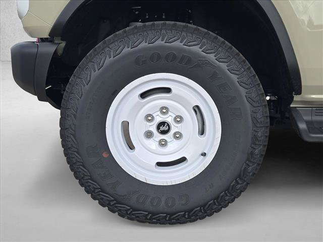 New 2026 Ford Bronco Heritage Edition AWD/4WD image 10
