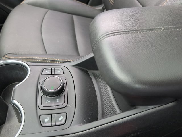 Used 2020 GMC Terrain SLT w/ Preferred Package AWD/4WD image 21