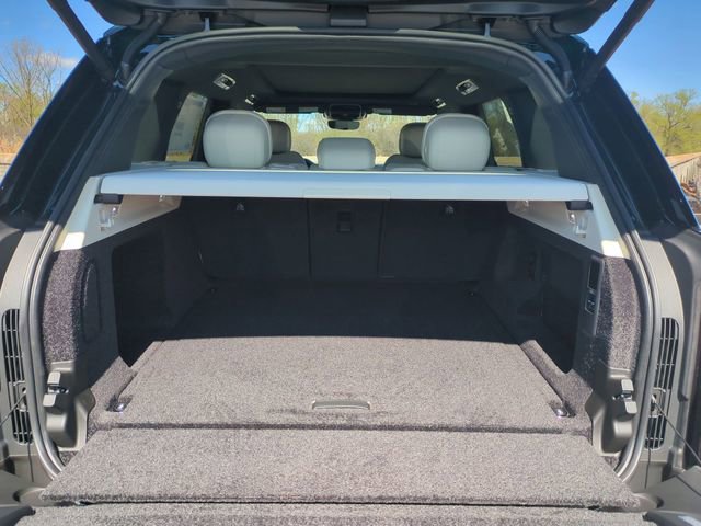 New 2026 Land Rover Range Rover SE AWD/4WD image 16