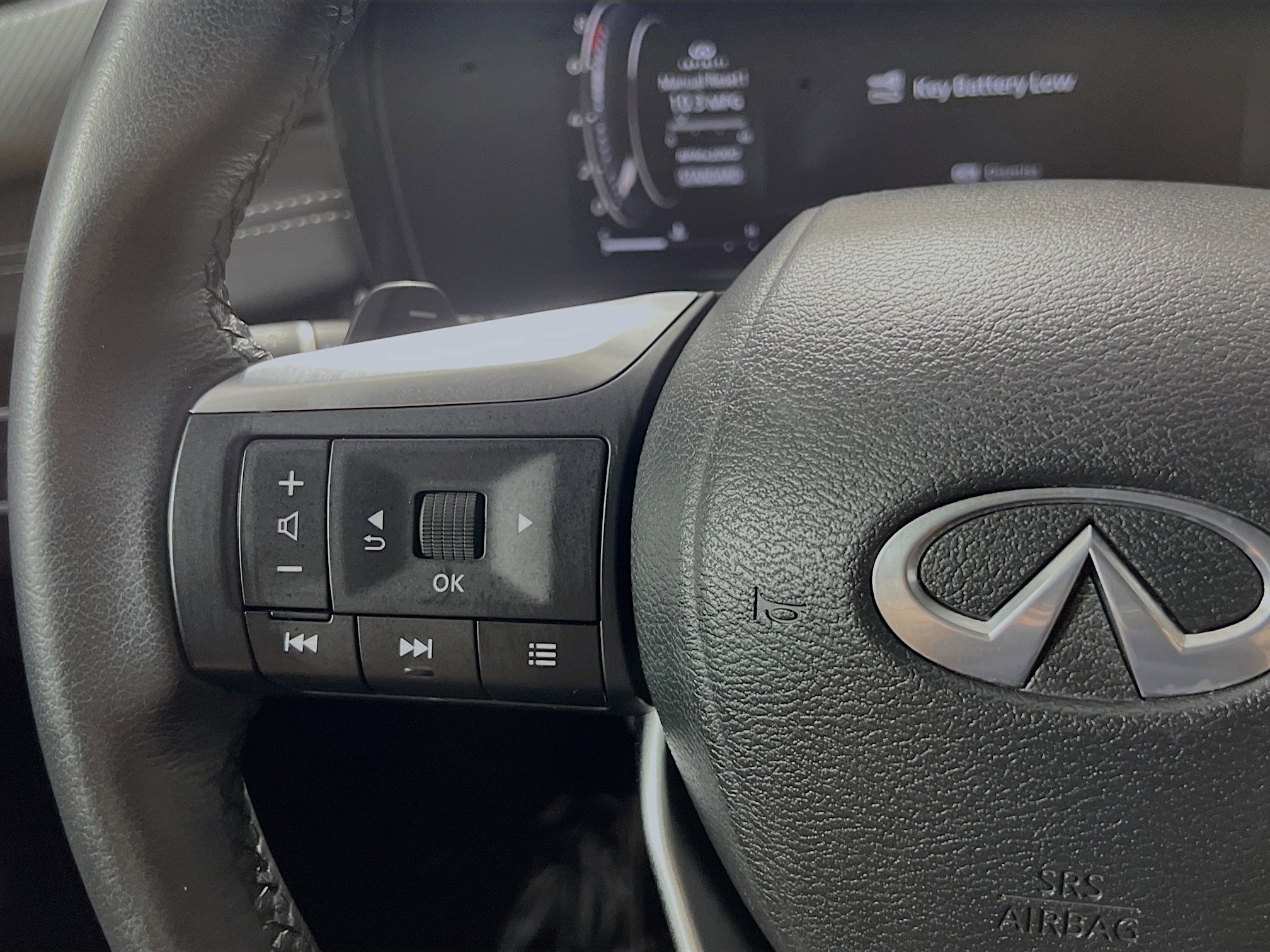 Used 2023 INFINITI QX60 Luxe w/ Cargo Package FWD image 19
