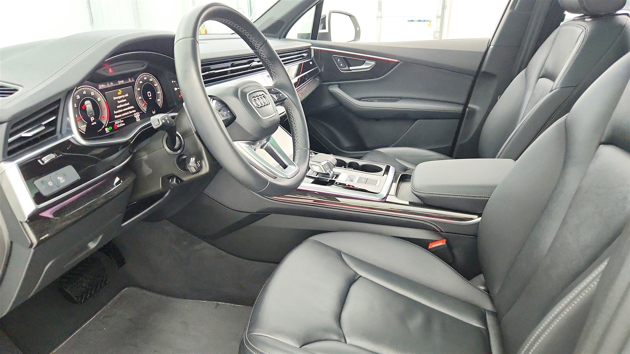 Used 2025 Audi Q7 3.0T Premium Plus AWD/4WD image 25