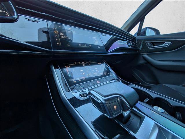 Used 2022 Audi Q7 Premium Plus w/ Premium Plus Package image 12