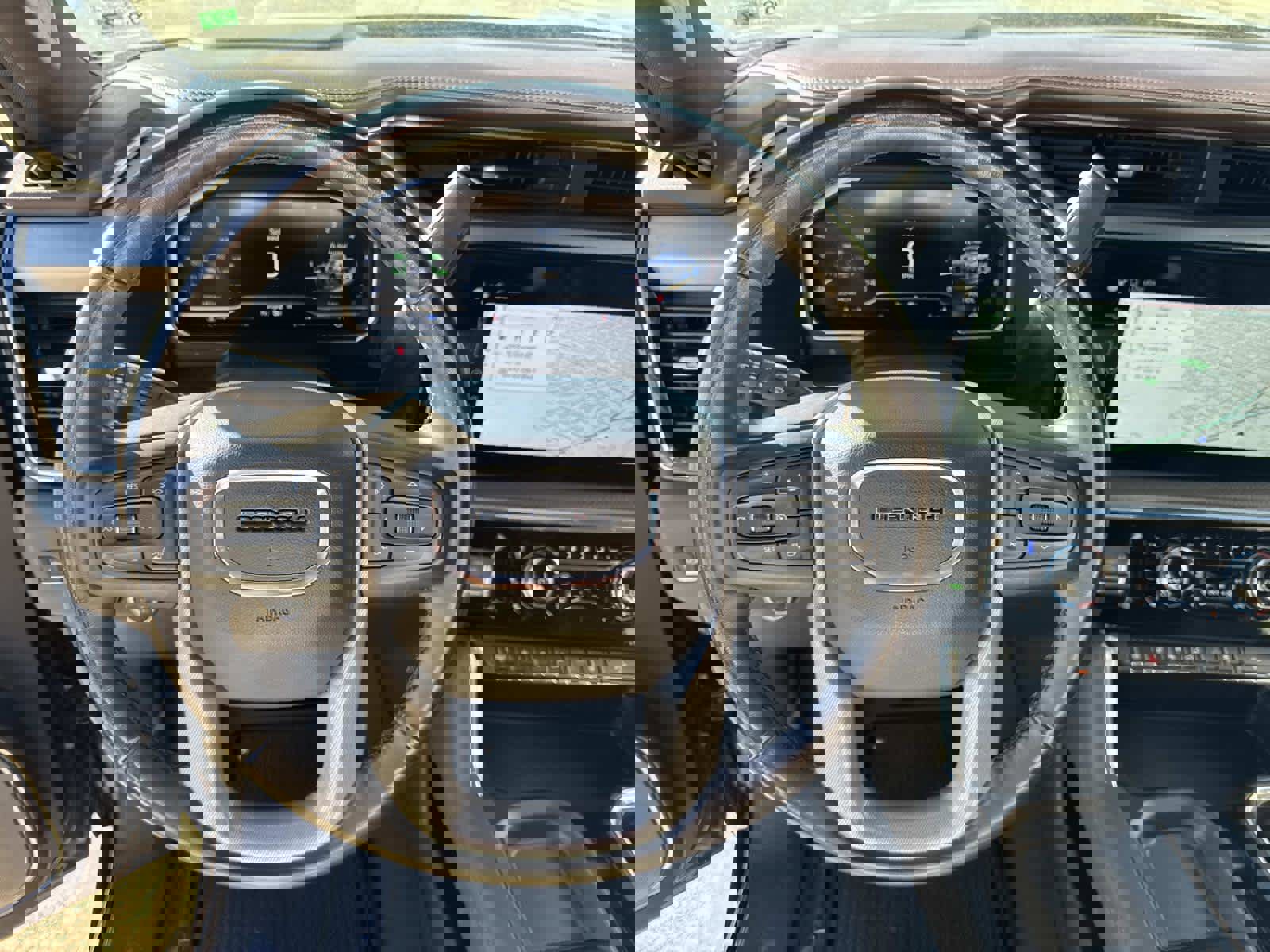 Used 2024 GMC Sierra 2500 Denali w/ Denali Reserve Package image 38