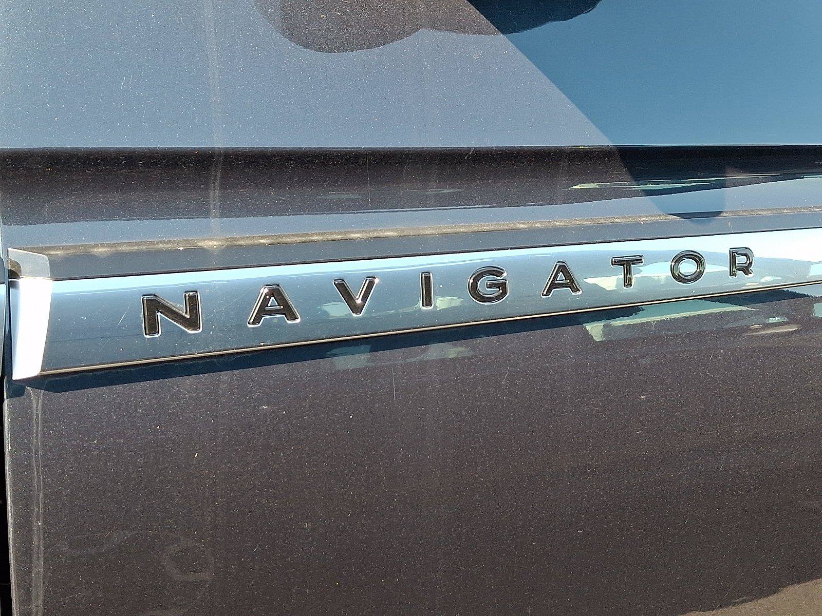 New 2026 Lincoln Navigator L Reserve AWD/4WD image 21