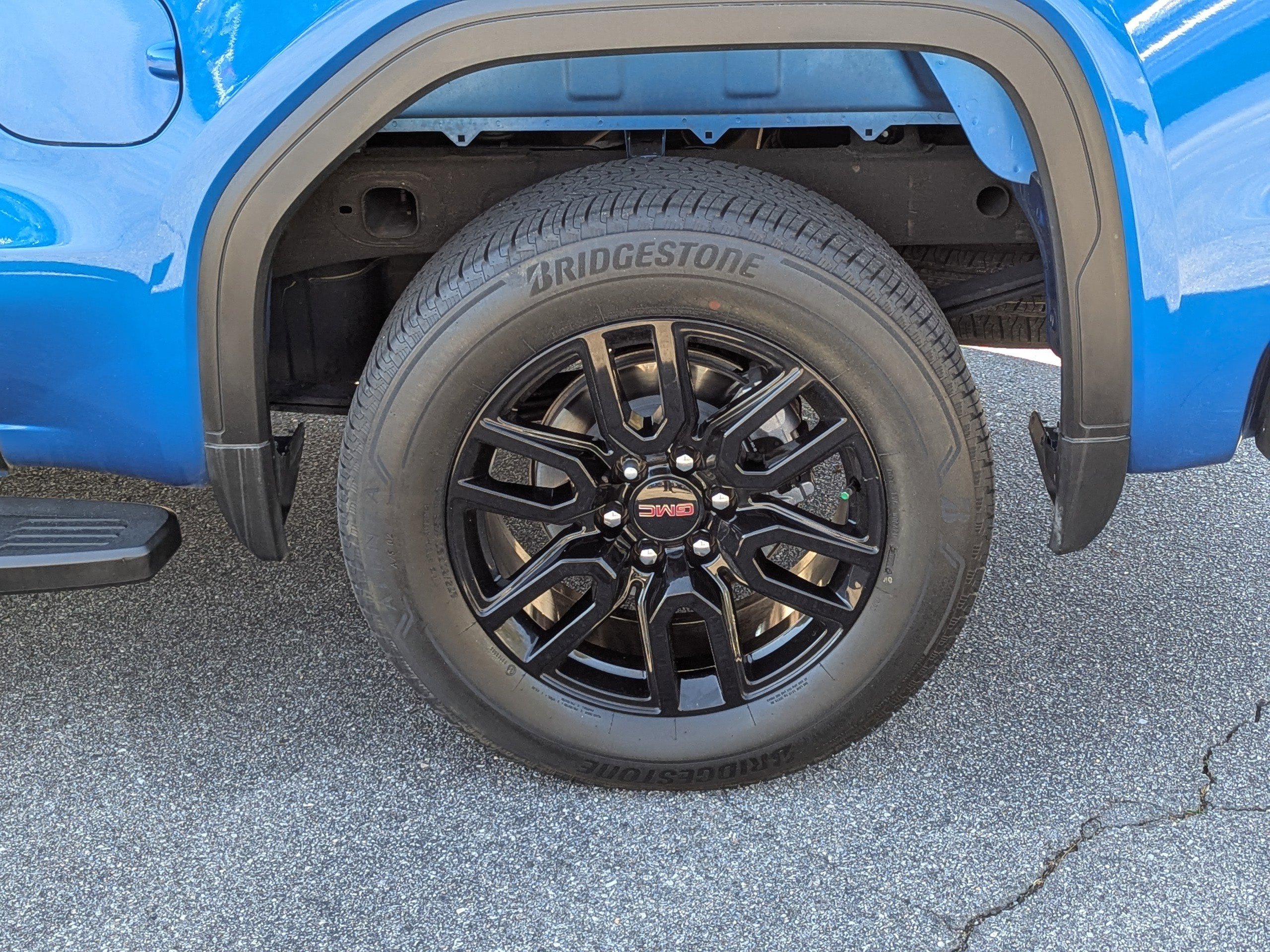 Used 2023 GMC Sierra 1500 Elevation image 27