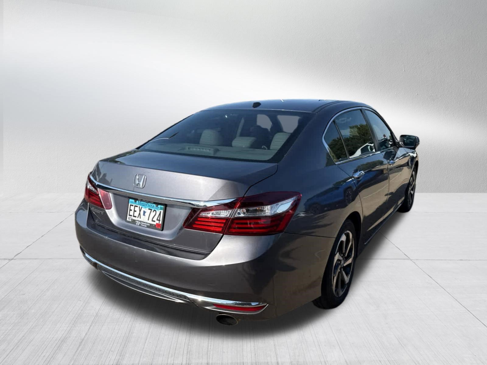 Used 2016 Honda Accord EX-L image 7