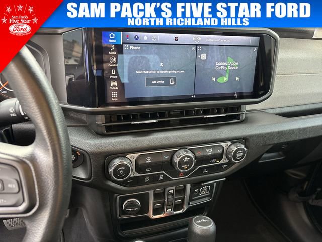 Used 2025 Jeep Gladiator Sport AWD/4WD image 25