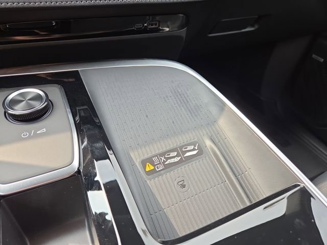 New 2026 Buick Enclave Sport Touring w/ LPO, Floor Liner Package image 38