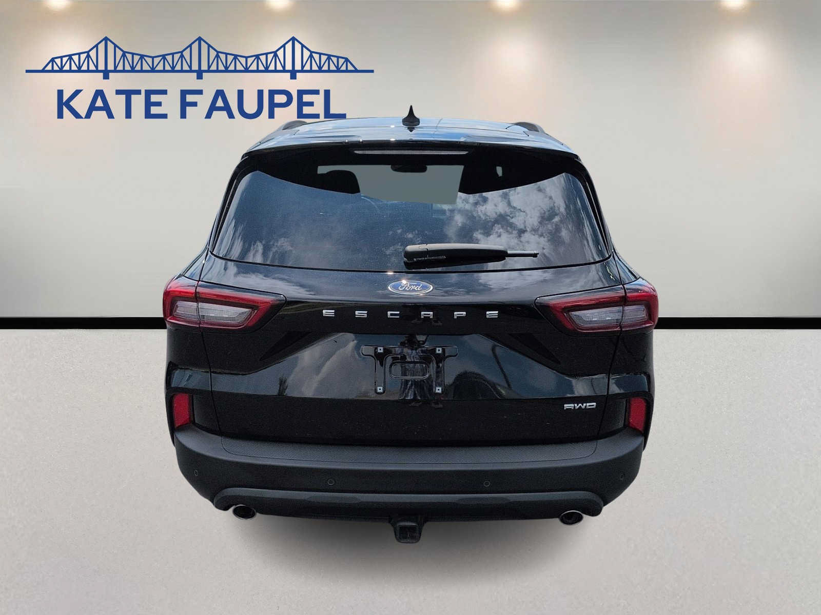 Certified 2025 Ford Escape ST-Line Select w/ Tech Pack #1 AWD/4WD image 6