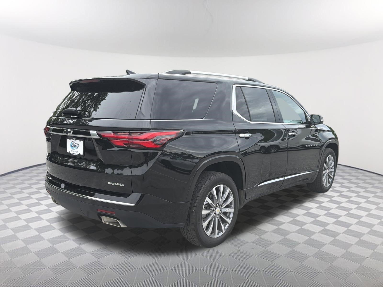 Certified 2023 Chevrolet Traverse Premier FWD image 6