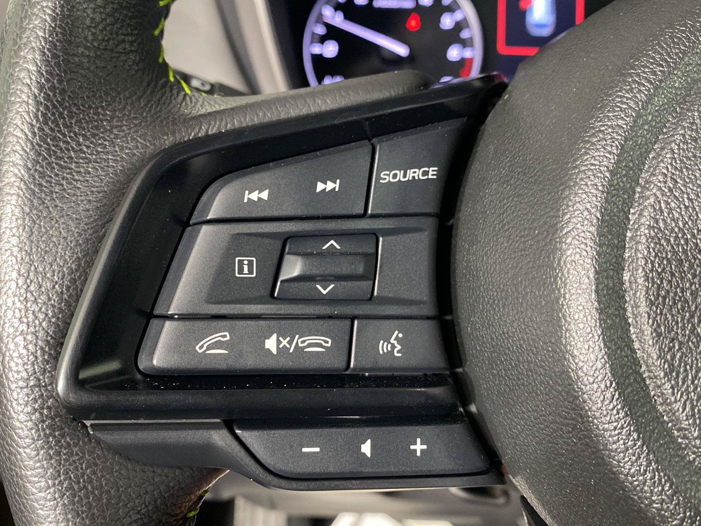Certified 2024 Subaru Outback Onyx Edition AWD/4WD image 25