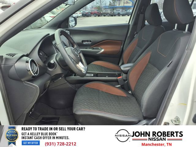 Used 2021 Nissan Kicks SR image 3