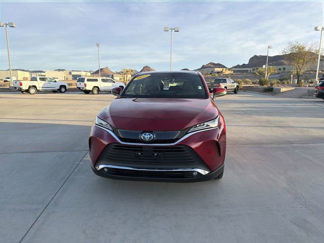 Used 2023 Toyota Venza Limited image 2