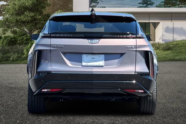 Certified 2024 Cadillac Lyriq Luxury RWD image 5