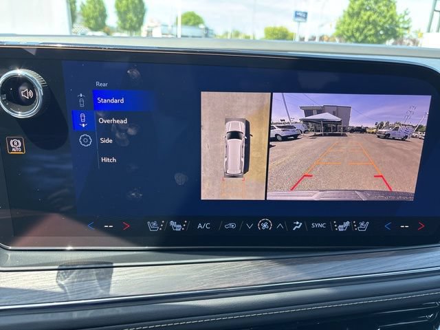 New 2026 Chevrolet Suburban Premier w/ Sun And Tow Package AWD/4WD image 23