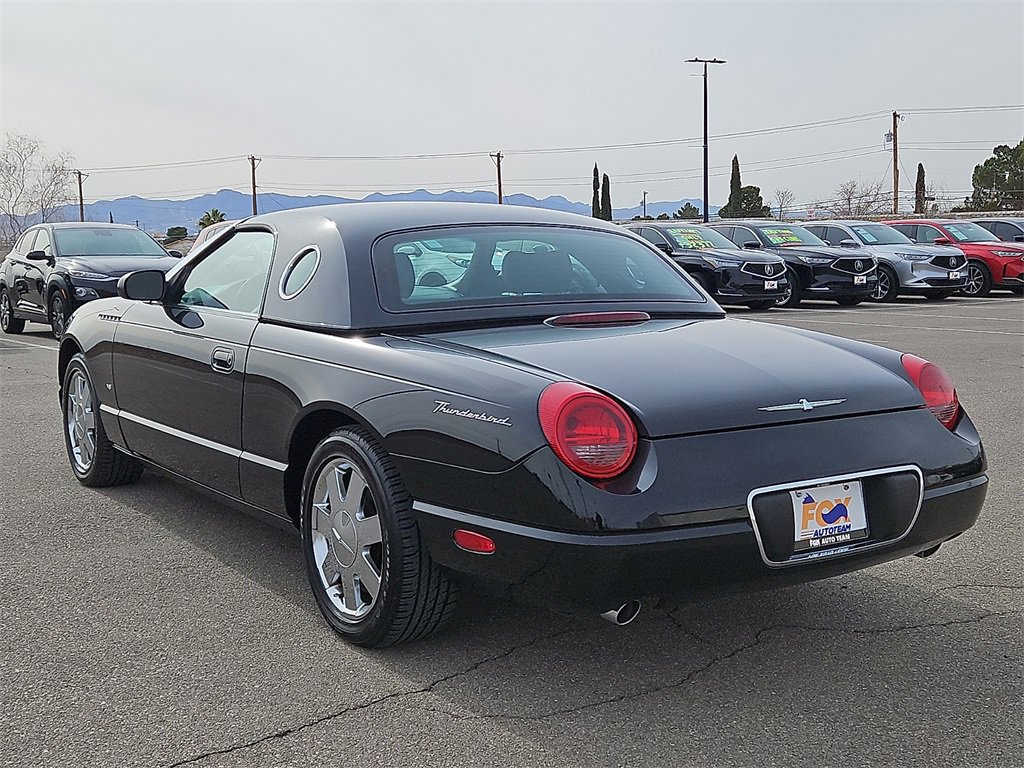 Used 2003 Ford Thunderbird Base image 3