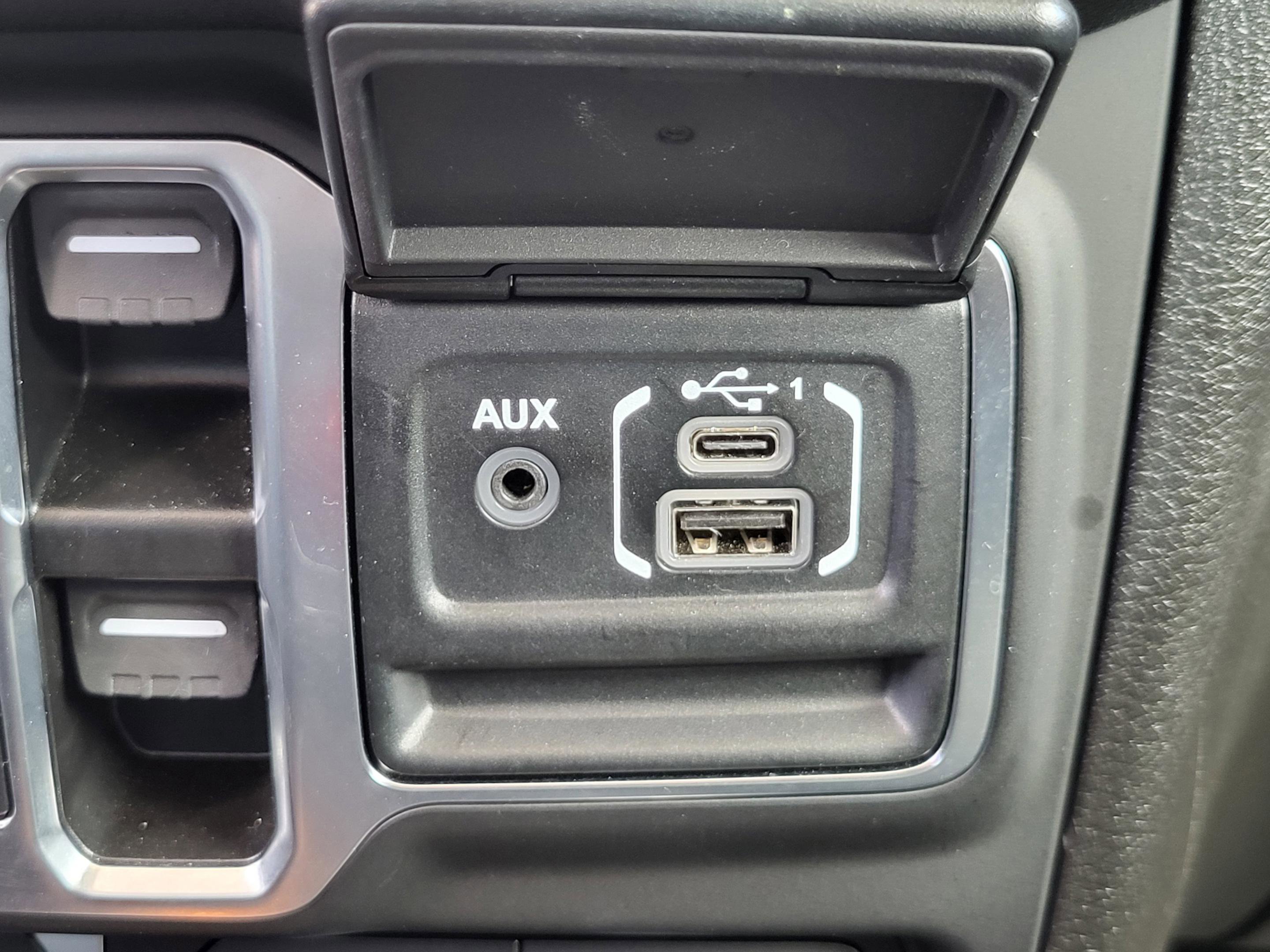 Used 2025 Jeep Wrangler Unlimited Sport S 4xe image 51