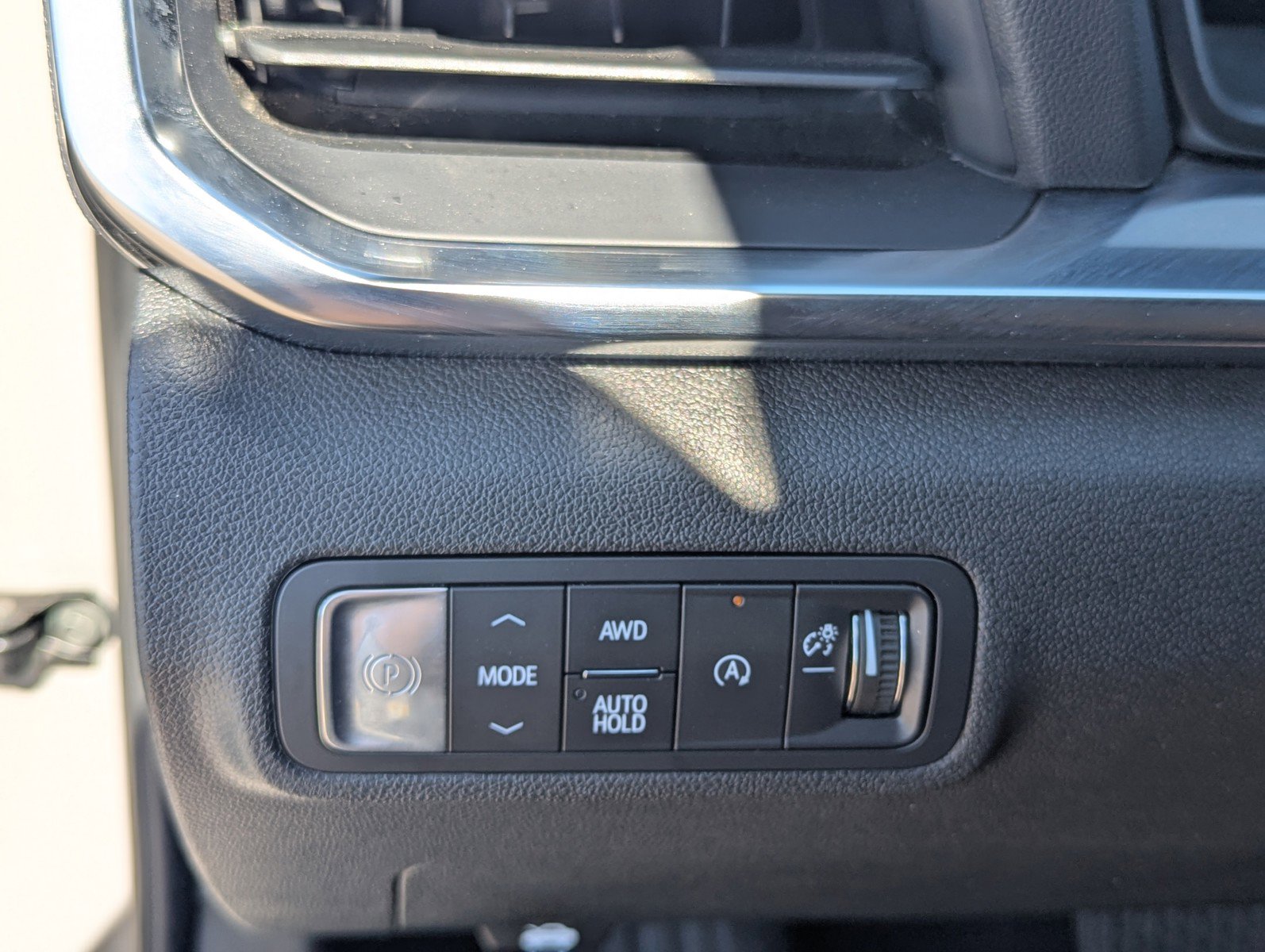 Certified 2025 GMC Terrain Elevation image 29