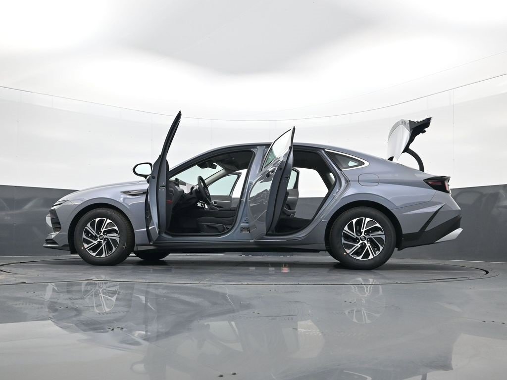 New 2026 Hyundai Sonata Blue image 34