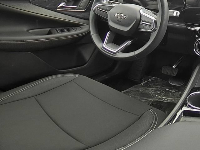 New 2026 Chevrolet Blazer EV LT w/ Midnight/Sport Edition FWD image 26