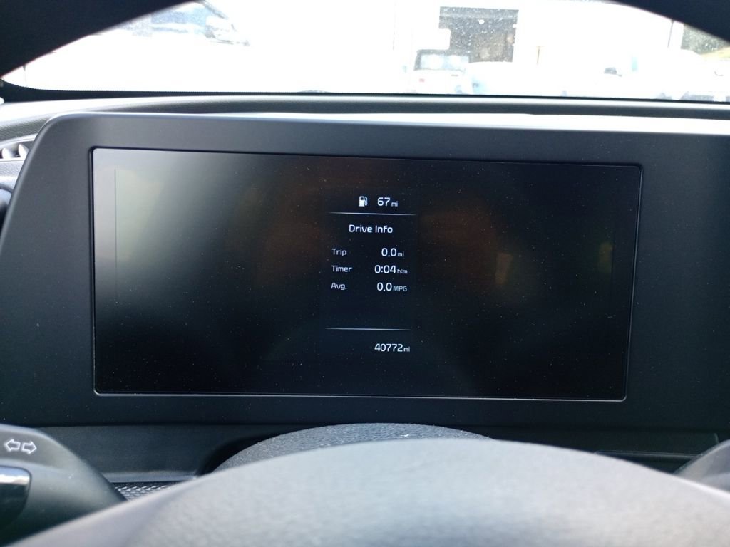 Used 2024 Kia Sportage LX AWD/4WD image 29