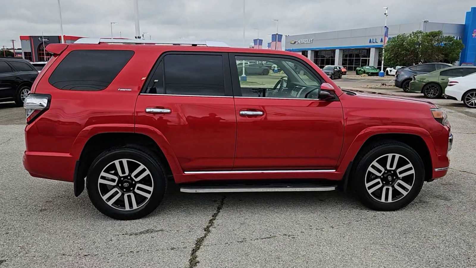 Used 2024 Toyota 4Runner Limited AWD/4WD image 9