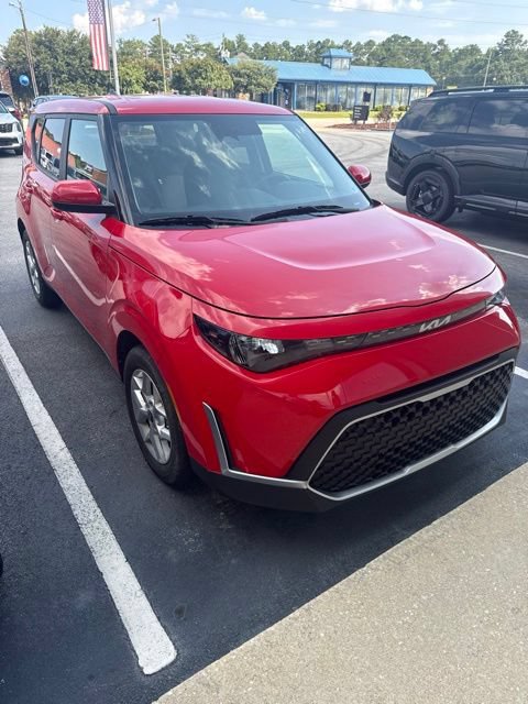 Certified 2024 Kia Soul LX w/ Option Group 015 FWD image 1