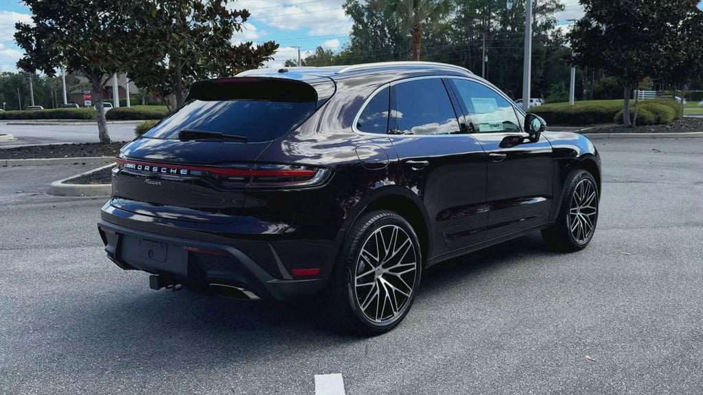 New 2026 Porsche Macan image 8