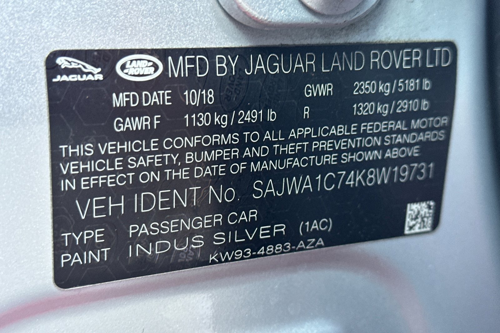 Used 2019 Jaguar XJ R-Sport image 21