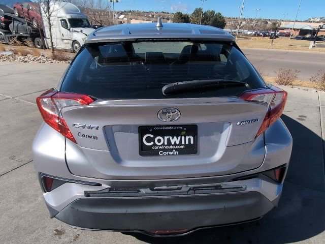 Used 2019 Toyota C-HR Limited image 7