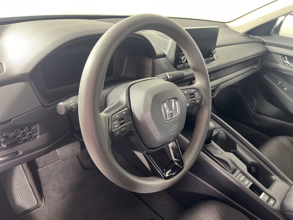 Certified 2023 Honda Accord LX image 23