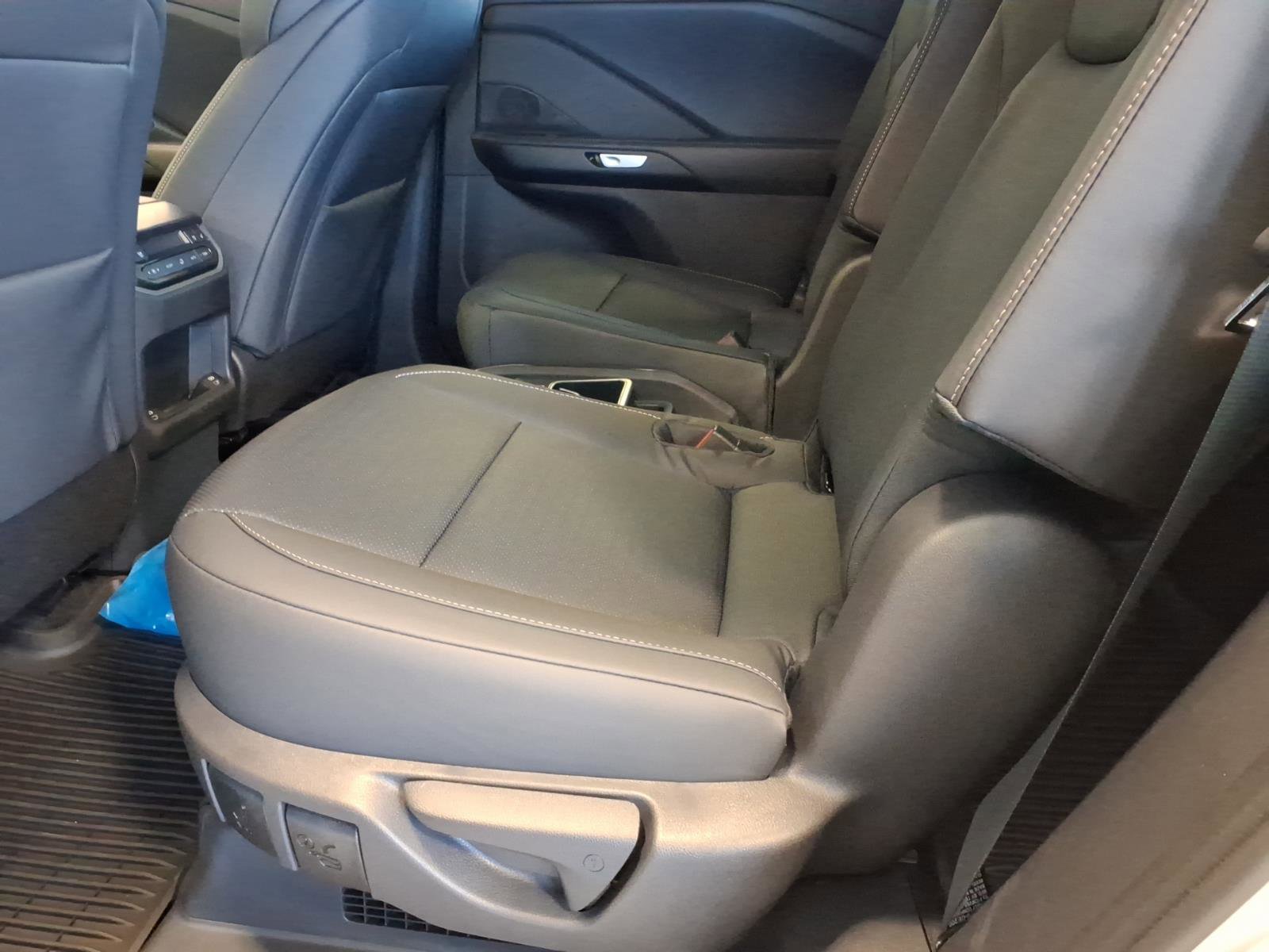 New 2026 Lexus TX 500h AWD image 8