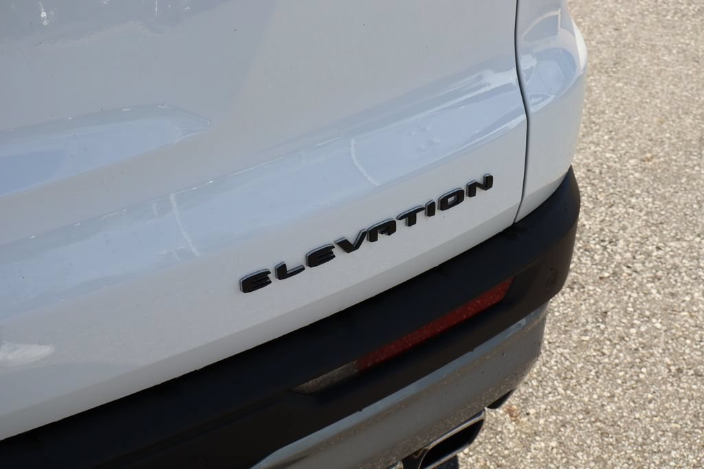 Used 2025 GMC Acadia Elevation FWD image 34