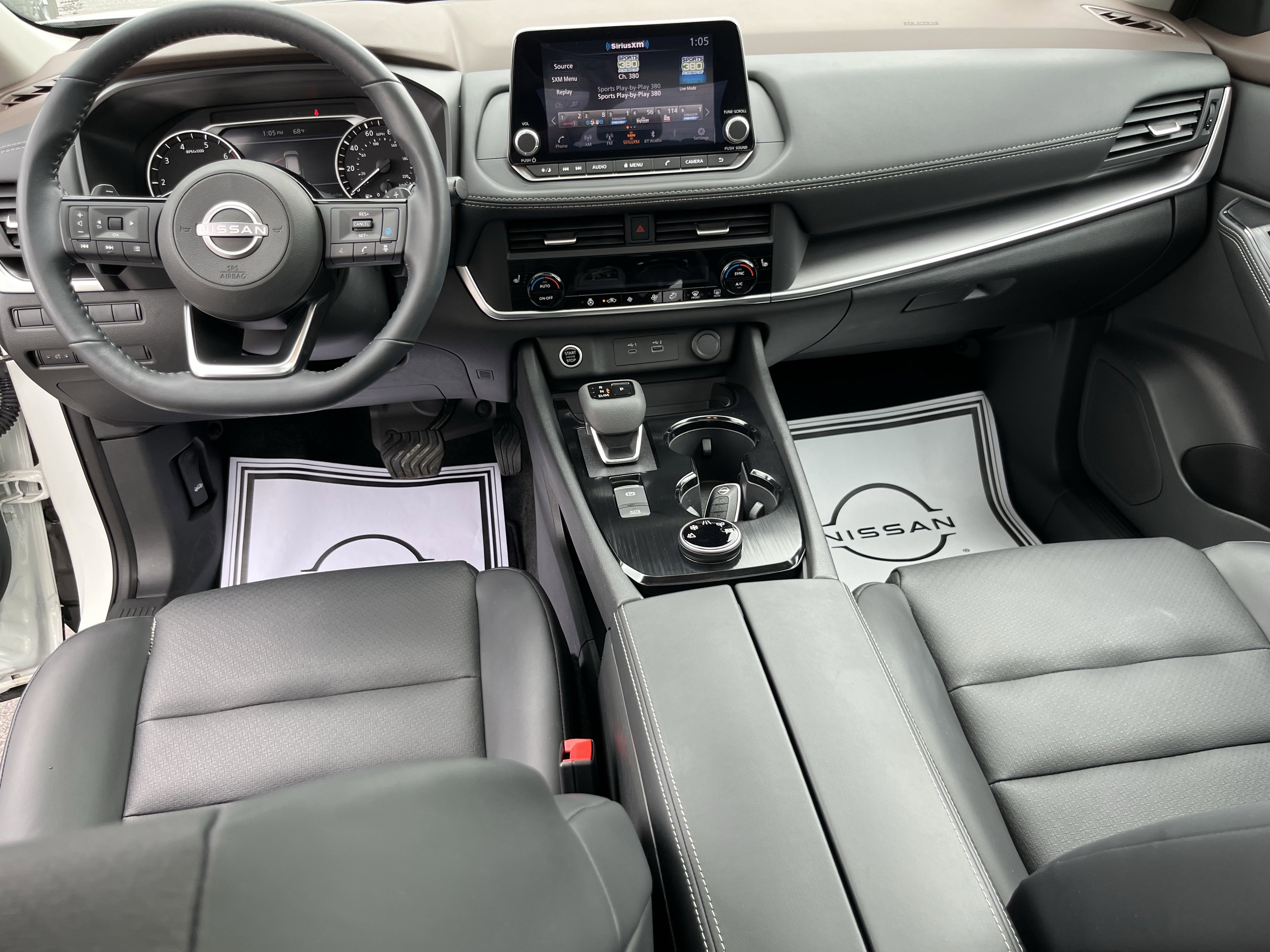 Used 2023 Nissan Rogue SV w/ SV Premium B Package AWD/4WD image 18