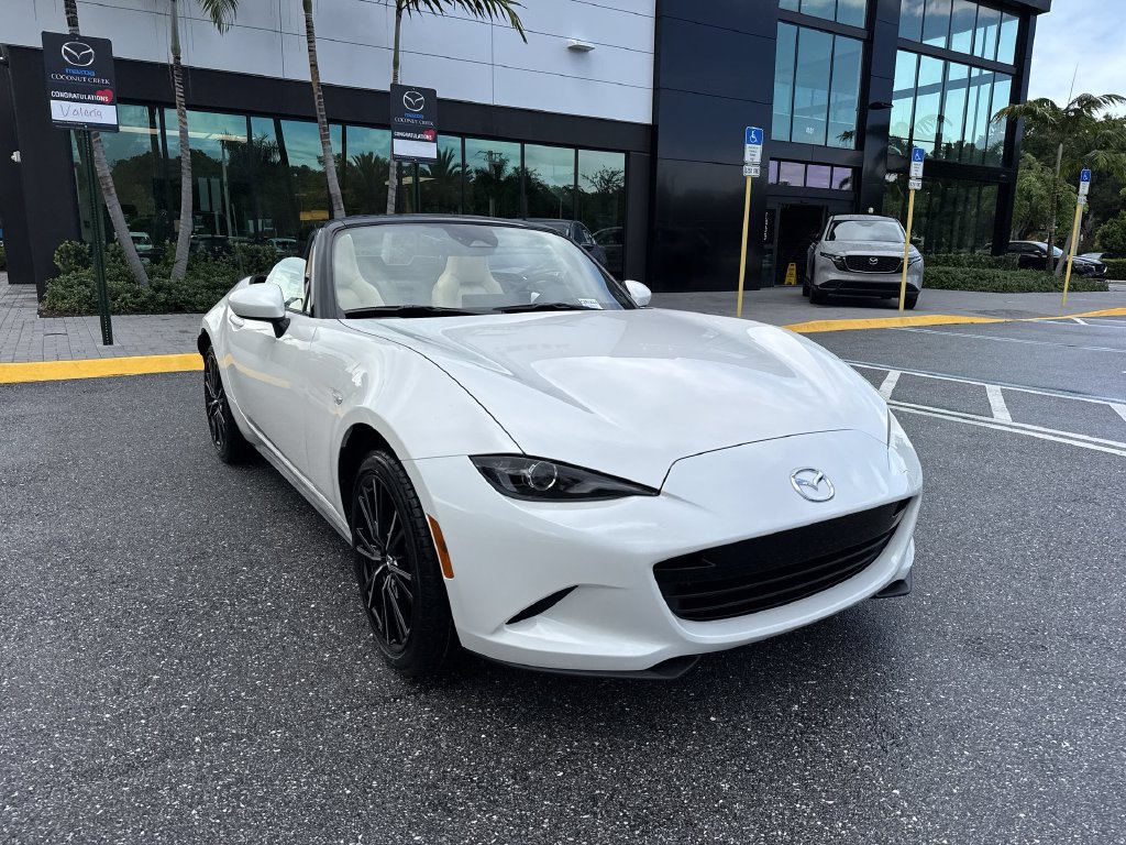 New 2026 MAZDA MX-5 Miata Grand Touring RWD image 7