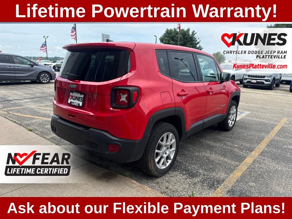 Used 2023 Jeep Renegade Latitude AWD/4WD image 11