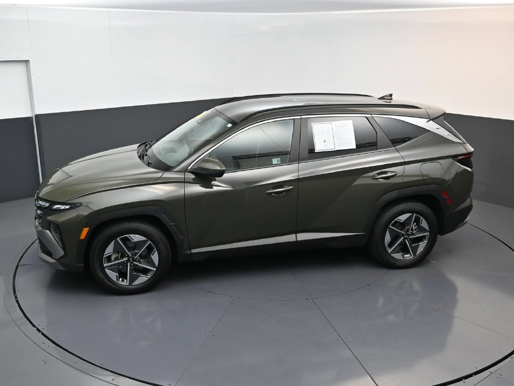 Certified 2025 Hyundai Tucson SEL FWD image 20