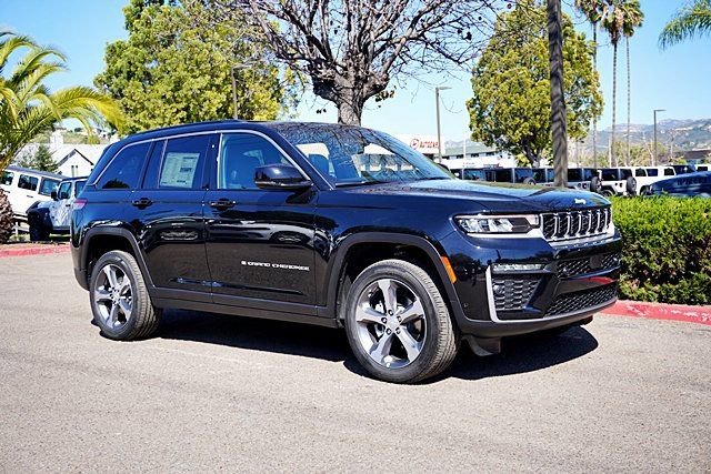 New 2026 Jeep Grand Cherokee Limited w/ Luxury Tech Group II image 6