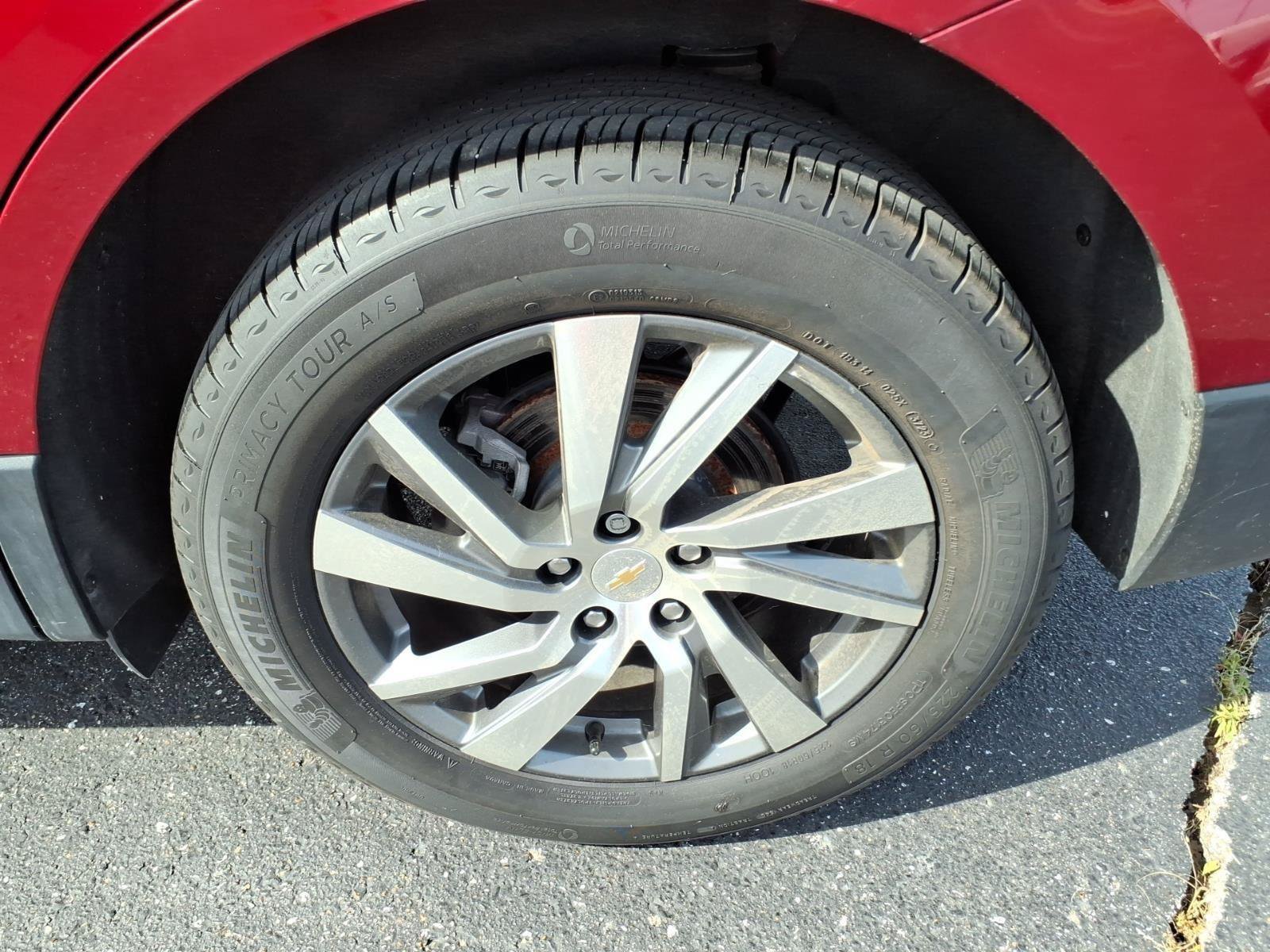 Used 2024 Chevrolet Equinox LT w/ LPO, Floor Liner Package FWD image 30