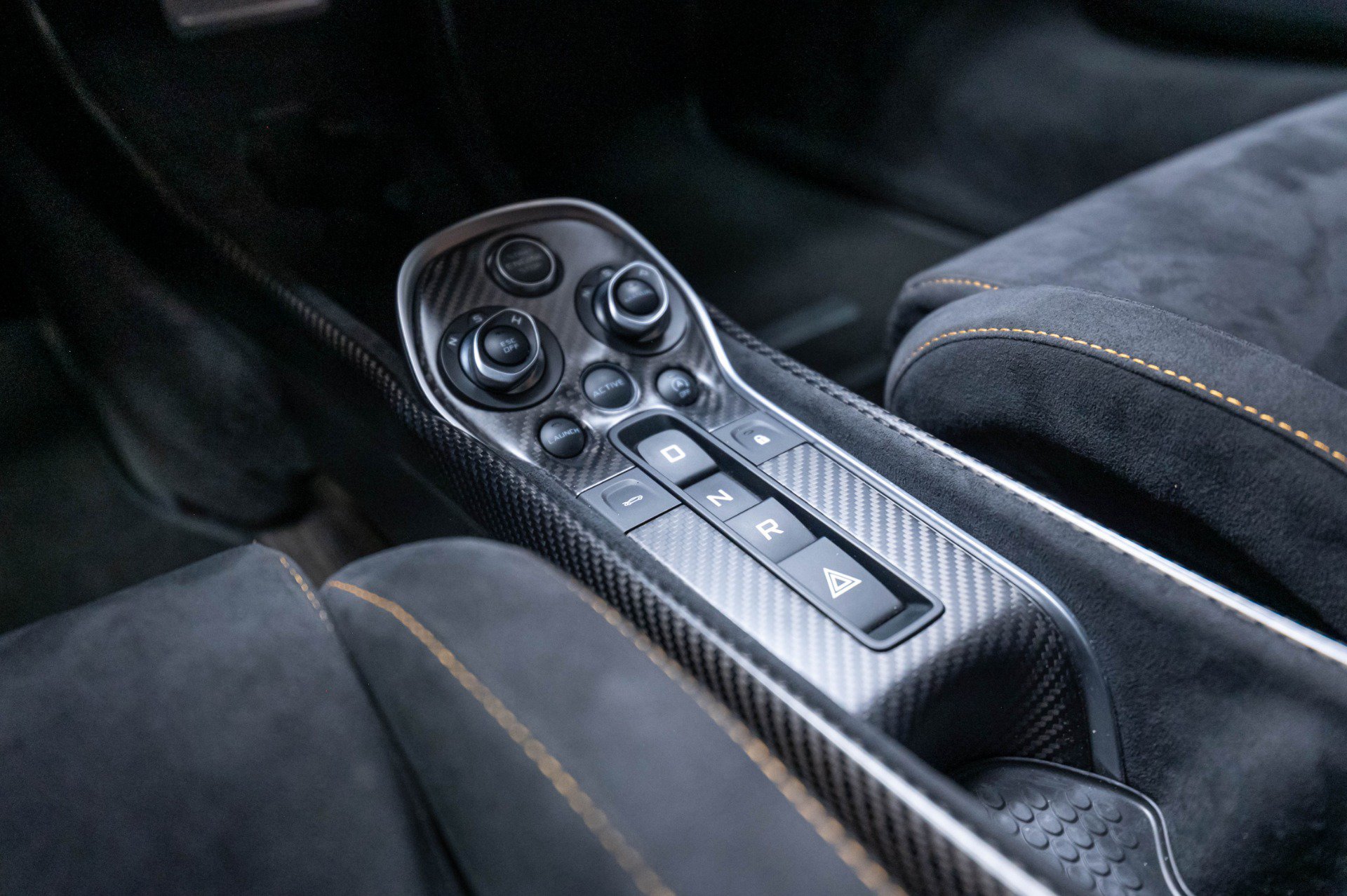 Used 2019 McLaren 600LT RWD image 14