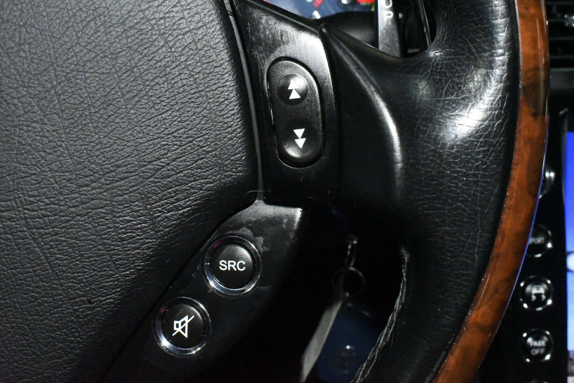 Used 2008 Maserati Quattroporte image 28